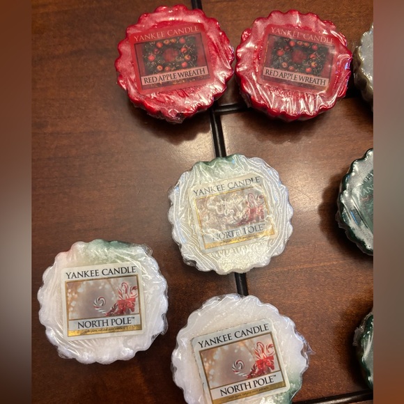 Lot of Yankee candle wax tarts and tea light candles variety scents Christmas - Picture 2 of 6